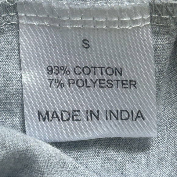 Namast’ay at home with my cat cute playful casual short sleeve t-shirt small - Picture 5 of 5